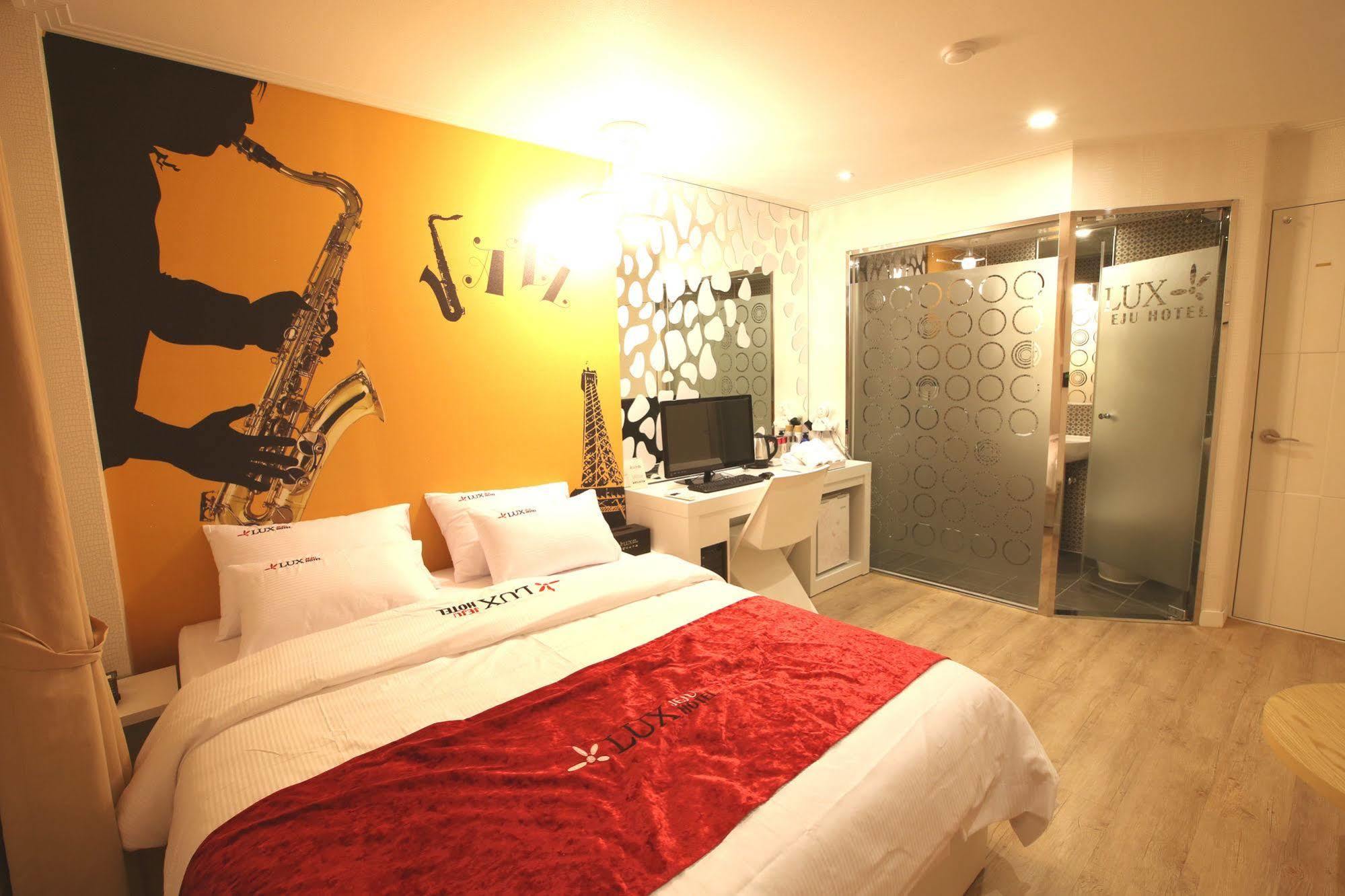 Jeju Lux Hotel Ojo-ri Екстер'єр фото